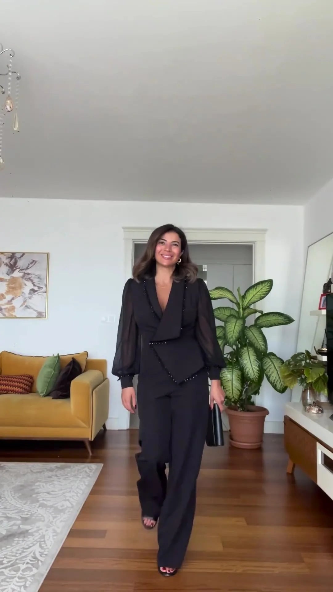 Ensemble  Élégant : Veste Asymétrique & Pantalon